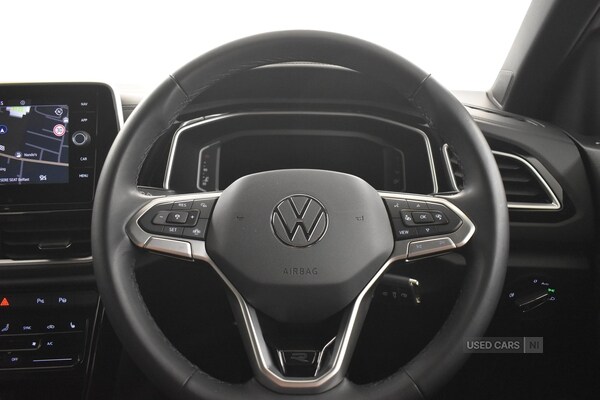 Used Volkswagen T-Roc 2024 for sale - 76672067: Photo 12