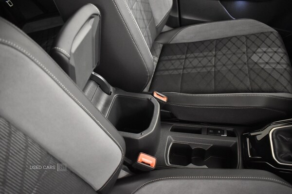 Used Volkswagen T-Roc 2024 for sale - 76672067: Photo 26