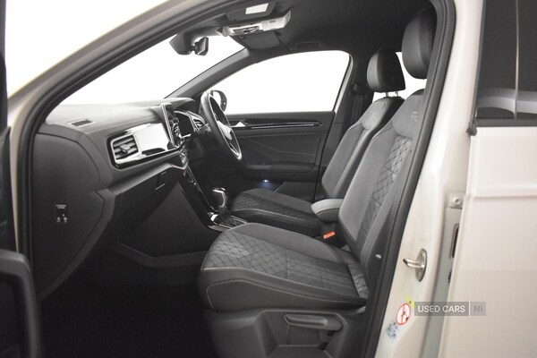 Used Volkswagen T-Roc 2024 for sale - 76672067: Photo 32