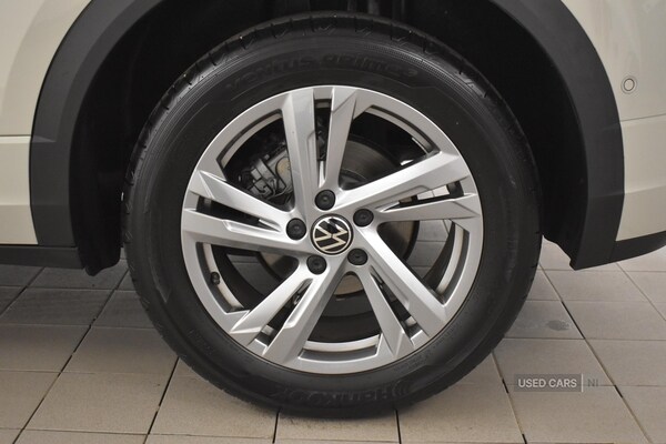 Used Volkswagen T-Roc 2024 for sale - 76672067: Photo 45