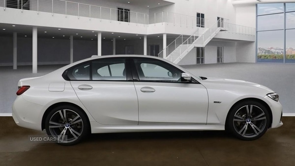 Used BMW 3 Series 2021 for sale - 76899839: Photo 2