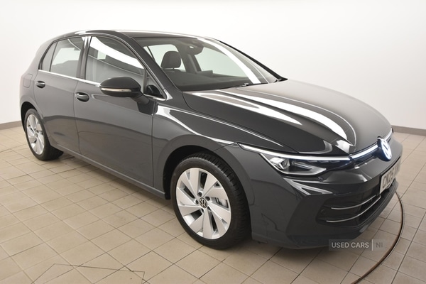 Used Volkswagen Golf 2025 for sale - 76729176: Photo 1