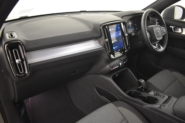 Used Volvo XC40 2023 for sale - 77144758: Photo 10