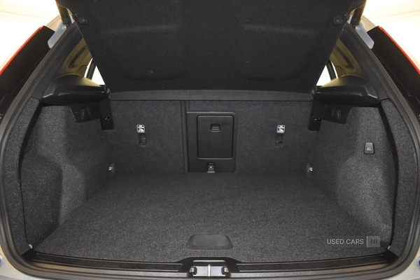 Used Volvo XC40 2023 for sale - 77144758: Photo 34