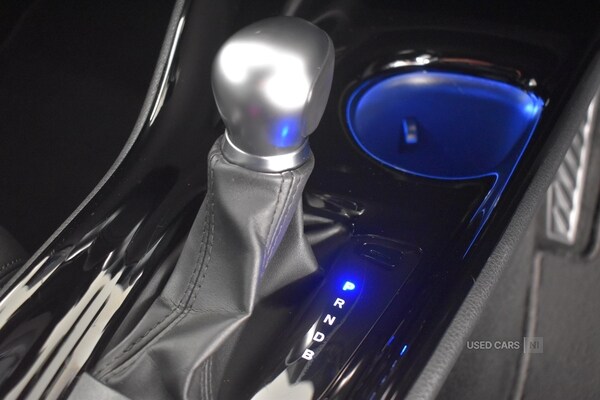 Used Toyota C-HR 2023 for sale - 76308580: Photo 23