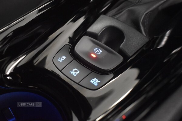 Used Toyota C-HR 2023 for sale - 76308580: Photo 24