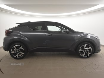 Used Toyota C-HR 2023 for sale - 76308580: Photo 2