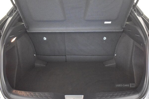 Used Toyota C-HR 2023 for sale - 76308580: Photo 33