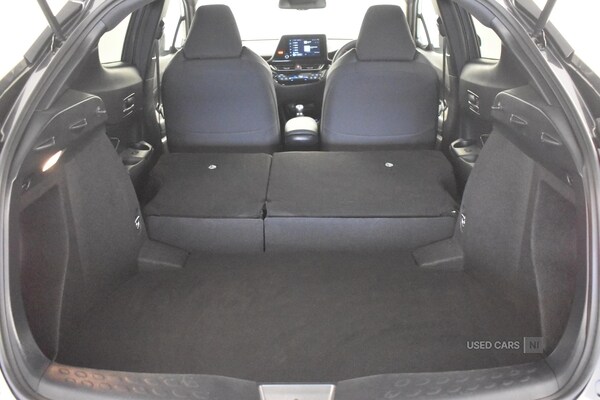 Used Toyota C-HR 2023 for sale - 76308580: Photo 35