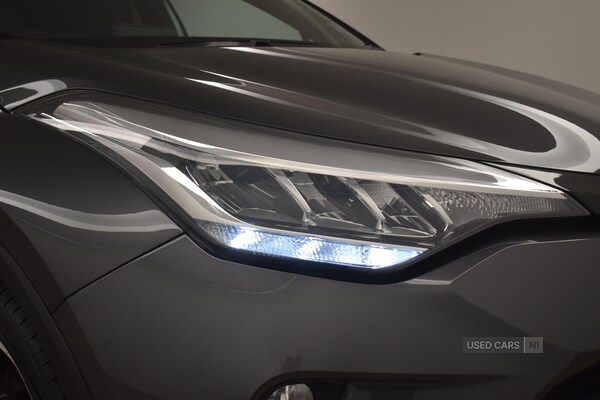 Used Toyota C-HR 2023 for sale - 76308580: Photo 9