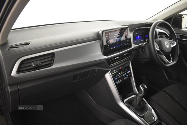 Used Volkswagen T-Roc 2023 for sale - 77204791: Photo 14