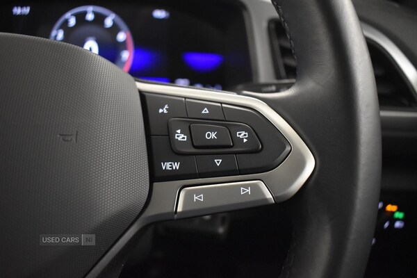 Used Volkswagen T-Roc 2023 for sale - 77204791: Photo 34