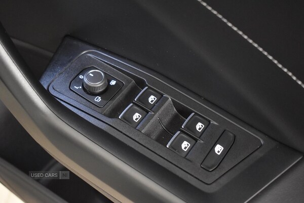 Used Volkswagen T-Roc 2024 for sale - 76715688: Photo 37