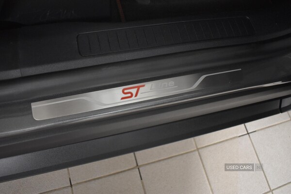 Used Ford Kuga 2023 for sale - 76308530: Photo 30
