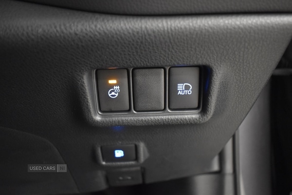 Used Toyota C-HR 2023 for sale - 77102302: Photo 26