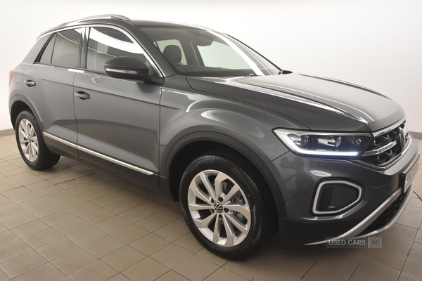 Used Volkswagen T-Roc 2022 for sale - 76787093: Photo 1
