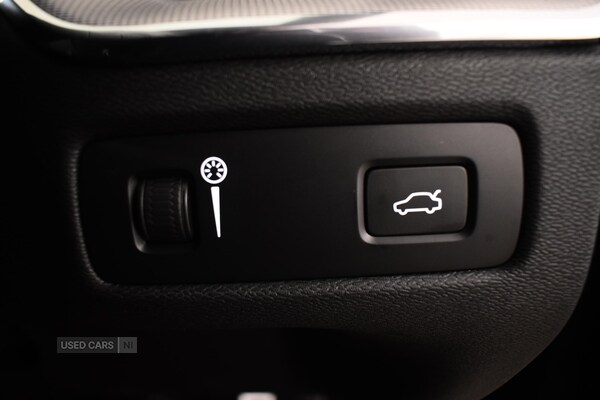 Used Volvo XC60 2021 for sale - 77102463: Photo 28