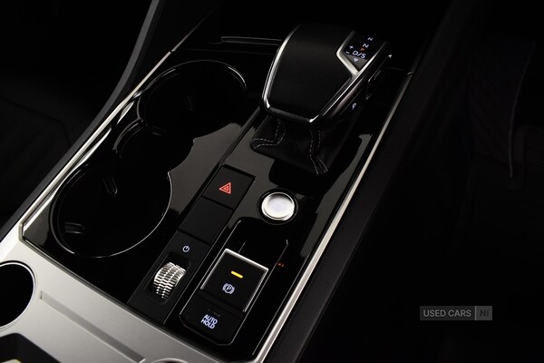 Used Volkswagen Touareg 2018 for sale - 77192314: Photo 26