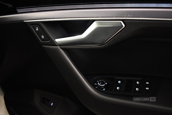 Used Volkswagen Touareg 2018 for sale - 77192314: Photo 31