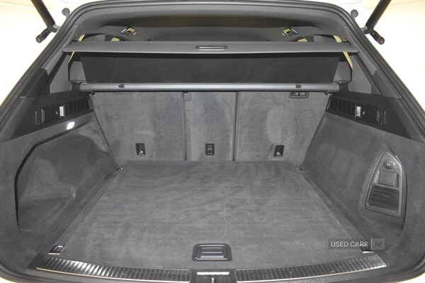 Used Volkswagen Touareg 2018 for sale - 77192314: Photo 42