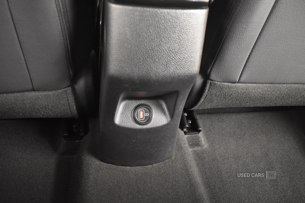 Used Kia Stonic 2021 for sale - 76997936: Photo 33