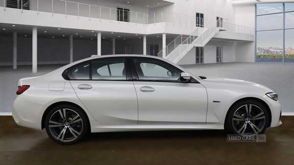 Used BMW 3 Series 2021 for sale - 76998771: Photo 2