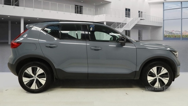 Used Volvo XC40 2022 for sale - 77204636: Photo 2