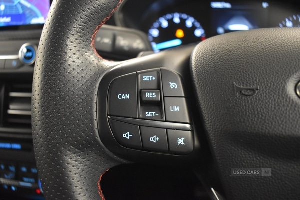 Used Ford Focus 2020 for sale - 77017401: Photo 13