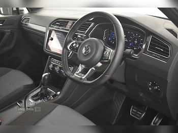 Used Volkswagen Tiguan 2020 for sale - 75508576: Photo