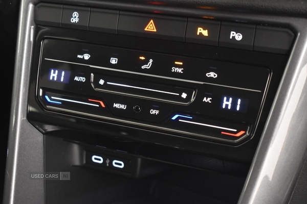 Used Volkswagen T-Roc 2022 for sale - 76998688: Photo 22