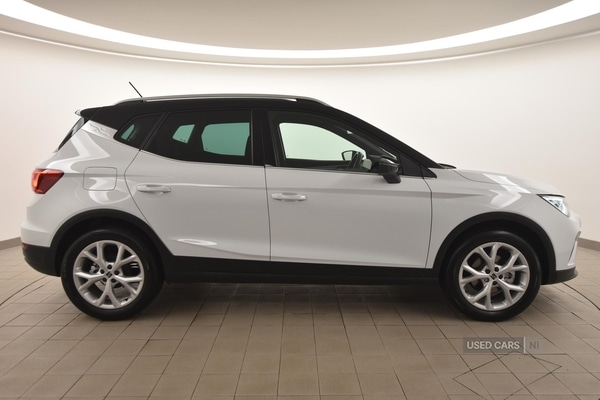 Used SEAT Arona 2023 for sale - 76646633: Photo 2