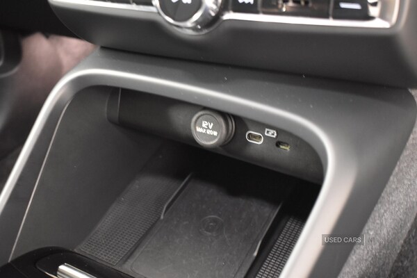 Used Volvo XC40 2023 for sale - 76167634: Photo 27