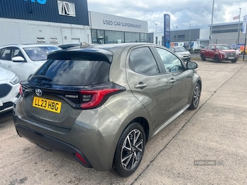 Used Toyota Yaris 2023 for sale - 79442364: Photo