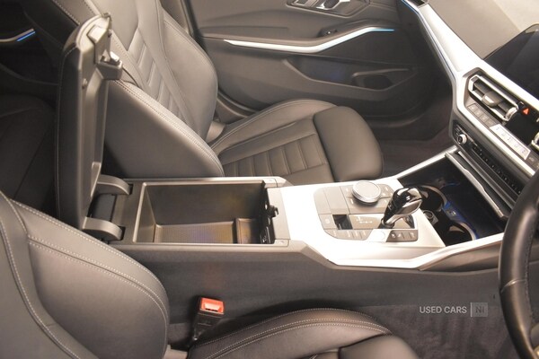 Used BMW 3 Series 2022 for sale - 77192225: Photo 24