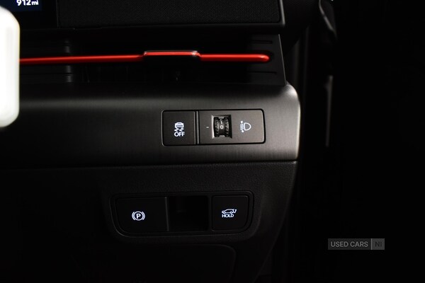 Used Hyundai KONA 2025 for sale - 78205814: Photo 30