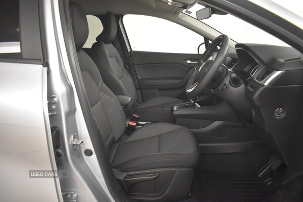 Used Renault Captur 2022 for sale - 76646473: Photo 29