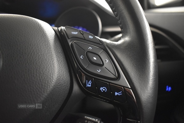 Used Toyota C-HR 2022 for sale - 76593049: Photo 15