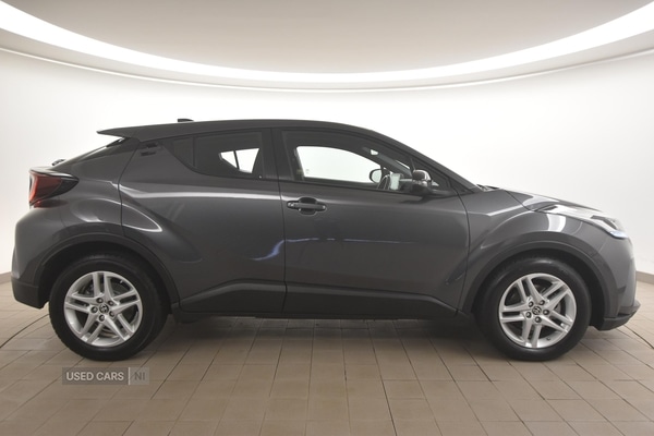Used Toyota C-HR 2022 for sale - 76593049: Photo 2