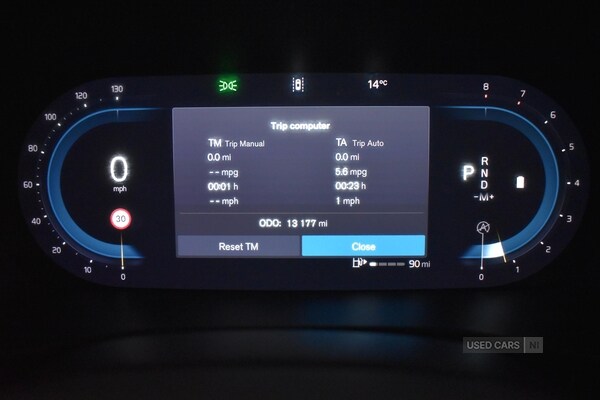 Used Volvo XC40 2024 for sale - 77192320: Photo 13