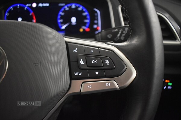 Used Volkswagen T-Roc 2022 for sale - 77017690: Photo 16