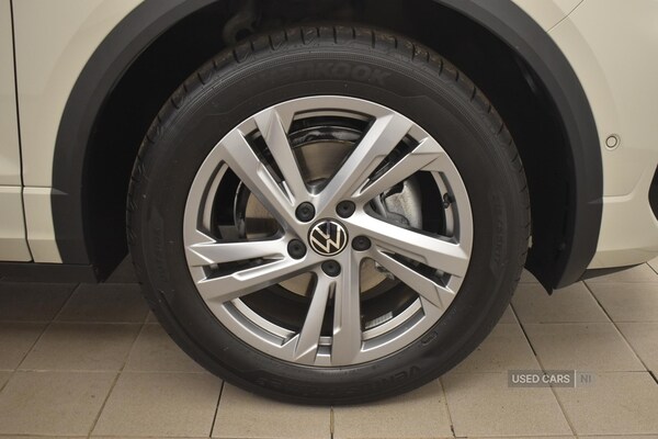 Used Volkswagen T-Roc 2024 for sale - 76646759: Photo 43