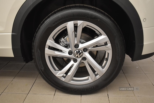 Used Volkswagen T-Roc 2024 for sale - 76646759: Photo 45