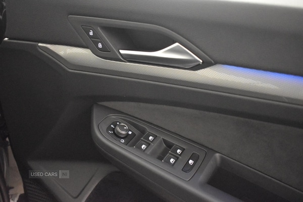 Used Volkswagen Golf 2025 for sale - 77102356: Photo 30