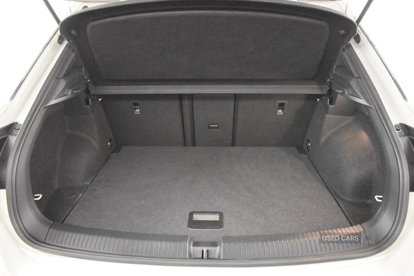 Used Volkswagen T-Roc 2024 for sale - 76729380: Photo 39