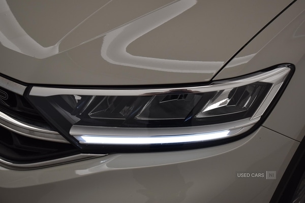 Used Volkswagen T-Roc 2024 for sale - 76729380: Photo 9