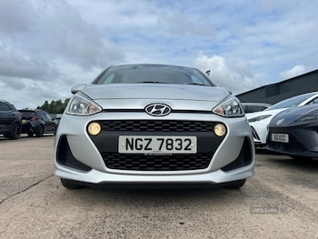 Used Hyundai i10 2019 for sale - 79472650: Photo