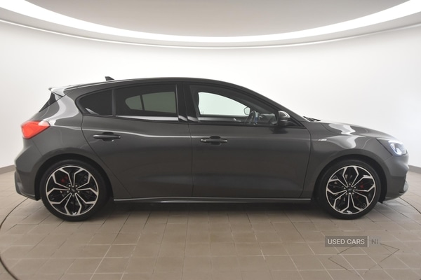 Used Ford Focus 2020 for sale - 76927135: Photo 2