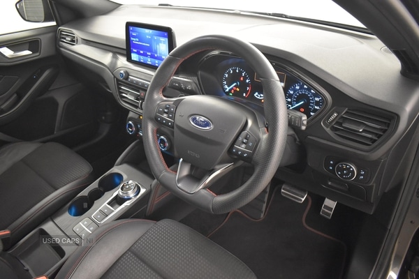 Used Ford Focus 2020 for sale - 76927135: Photo 3