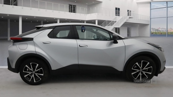 Used Toyota C-HR 2024 for sale - 77359433: Photo 2