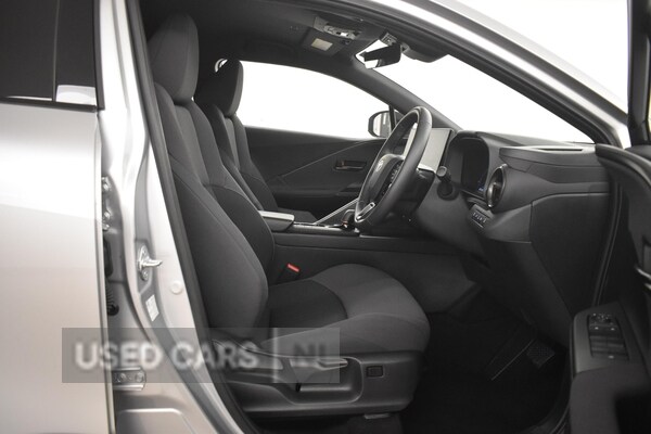 Used Toyota C-HR 2024 for sale - 77359433: Photo 24